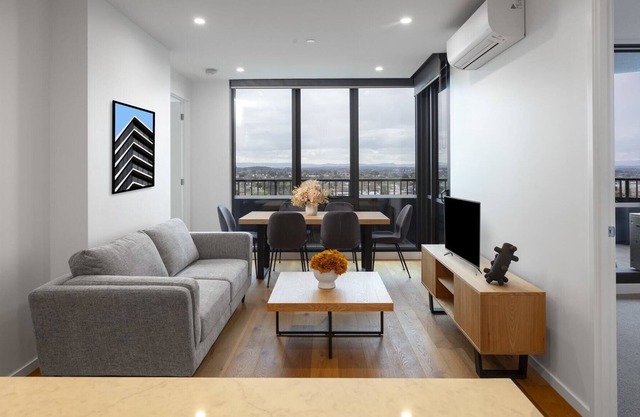 Samma | Charming 2BR Queen Beds on Bell Street