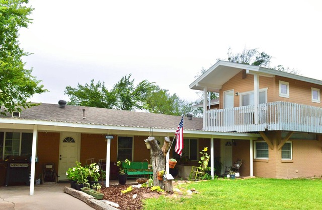 Sammy's Place