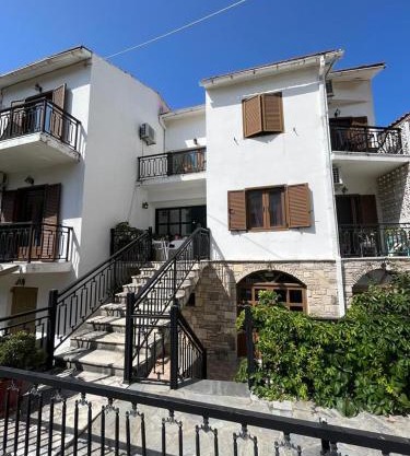 Samos - Kokkari - Eirini's Studios