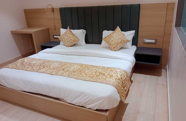 Sampanna Inn
