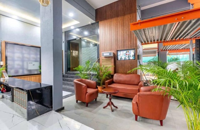 Samrat Inn