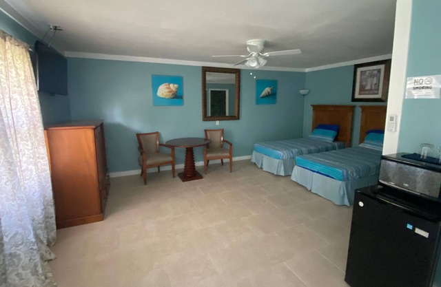 San Hanna's Azul Rest