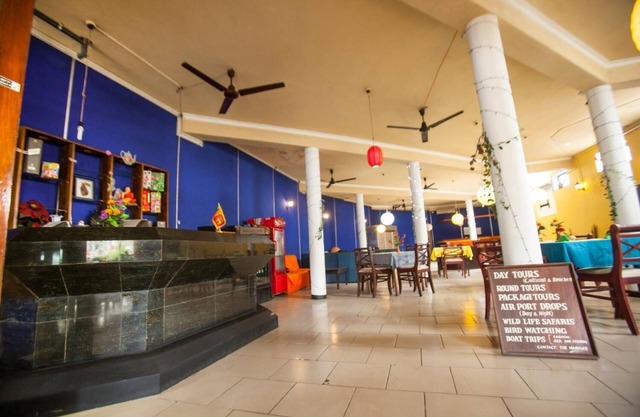 Sana's Beach Guesthouse and Restaurant