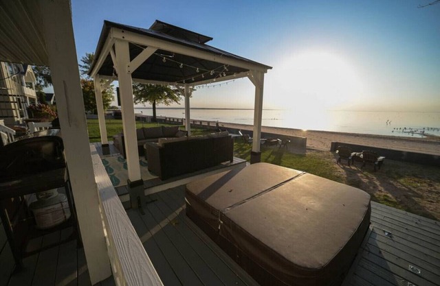 "Sandcastle Way" - Oneida Lake House Condo 3