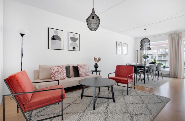 Three-bedroom Apartment with a Balcony in Copenhagen Ørestad near metro station