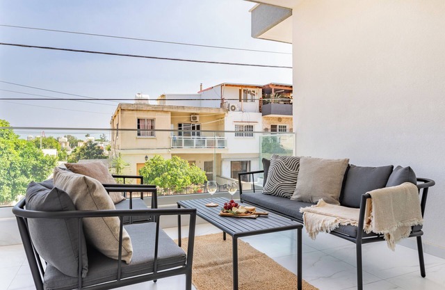 Sanders Cruise - Apartamento luminoso de 2 habitaciones con 2 balcones