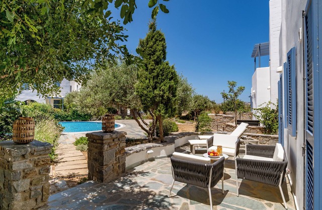 Sanders Paros Gardens - Apartamento impecable de 1 dormitorio con patio