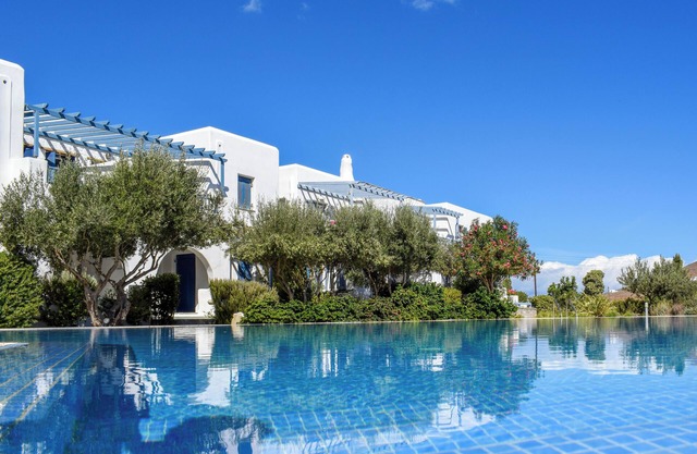 Sanders Paros Gardens - Cómodo apartamento de 1 dormitorio con balcón