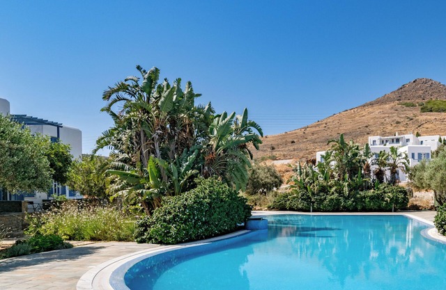 Sanders Paros Gardens - Acogedor apartamento de 1 dormitorio con patio