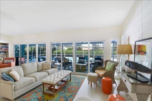 Sandpiper Hideaway
