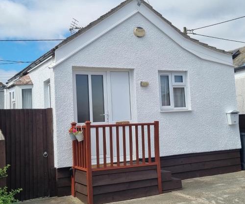 Sandy Cottage