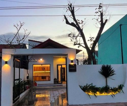Sandy House