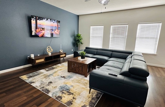 Sandy Retreat for family and groups Austin