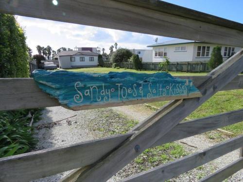 Sandy Toes at Coopers Beach