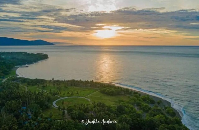 Sansapore Pacific Park Resort