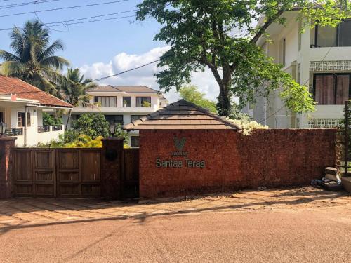 Santa Tera Homely 1&2bhk Apartments With Common Pool & Kitchen & Security & Wifi, Near to Candolim