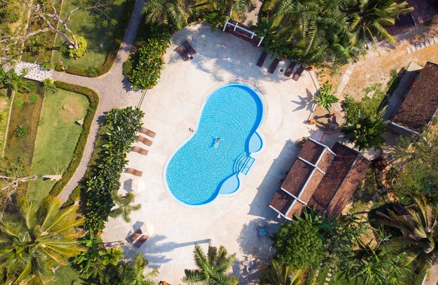 Santi Resort & Spa