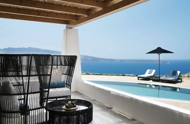 Santo Pure Oia Suites & Villas