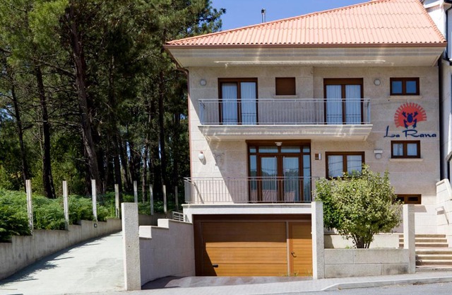 Sanxenxorural - Apartamentos La Rana