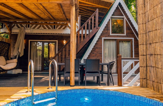 Sapanca Casamia Suit