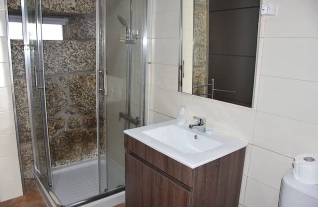 Sapphire room with private bathroom