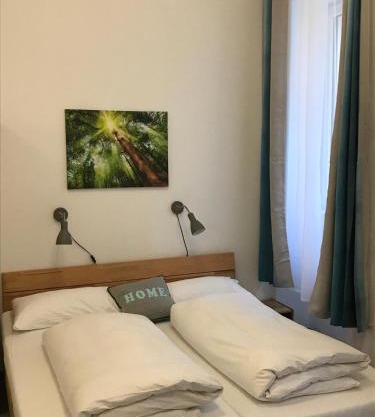 Saralo Apartments 1050