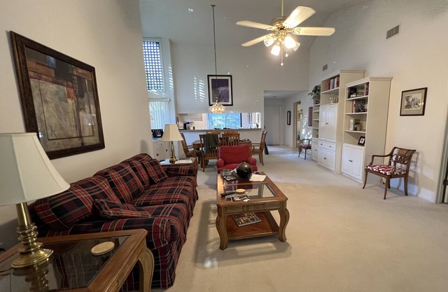 Sarasota - 2BR/2BA Kingsmere Condo in The Meadows - Pet Friendly