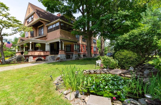 Saratoga Dreams B&B