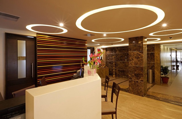 Saravana's Golden Fruits Business Suites