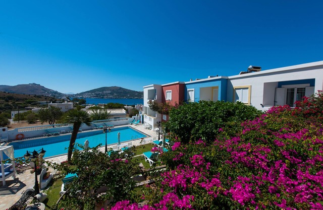 Saraya Resort