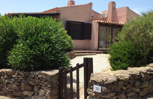 Cerdeña Budoni, villa sobre el mar. Perfecto para las familias