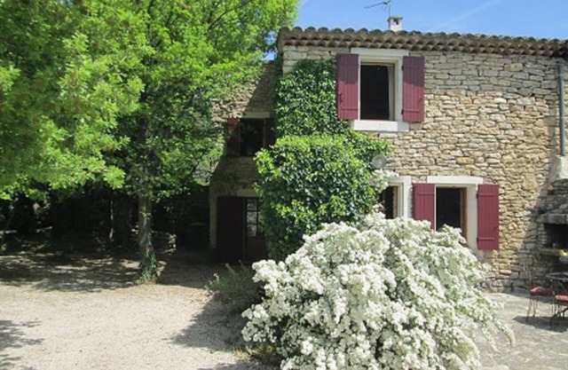Encantadora casa de piedra con piscina privada. GDF 84G2842 ***