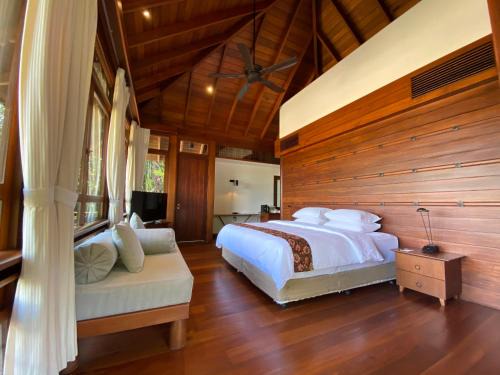 Saujana Private Villas