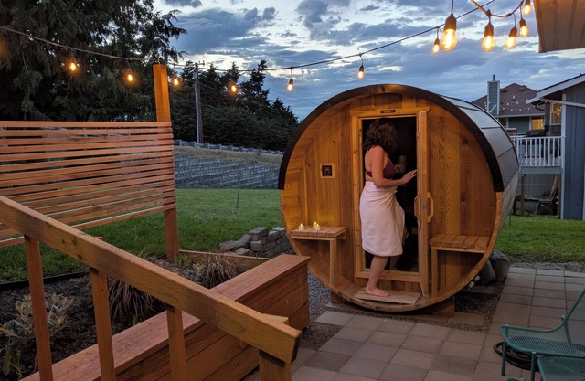 Sauna, Beach, Sunset, Game Room, Peace and Quiet, Fun!