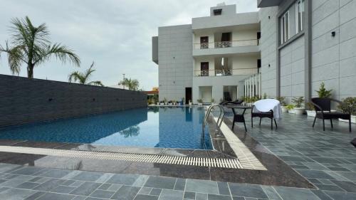 Savanna Retreat