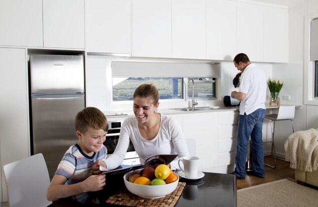 Savannah Cabins, Taronga Western Plains Zoo