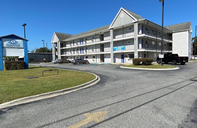 Savannah Garden Inn