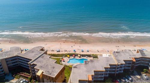 Save 15% on Summer reservations VillaZ Properties Topsail Dunes 3102