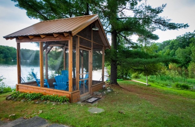 Cabaña Frente al Lago, Playa de Arena, Kayaks, Balsa de Natación, Alquiler de Pontones, Muelle, Nataci��n