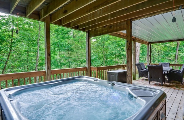 Savor Crisp Fall Days @ Westaway! Spacious Home w/Private Outdoor Hot Tub!