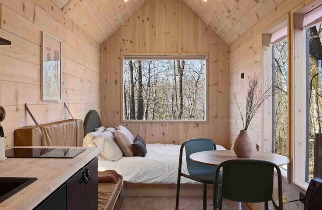 Ridgetop, Scandinavian Hideout 20 min to AVL