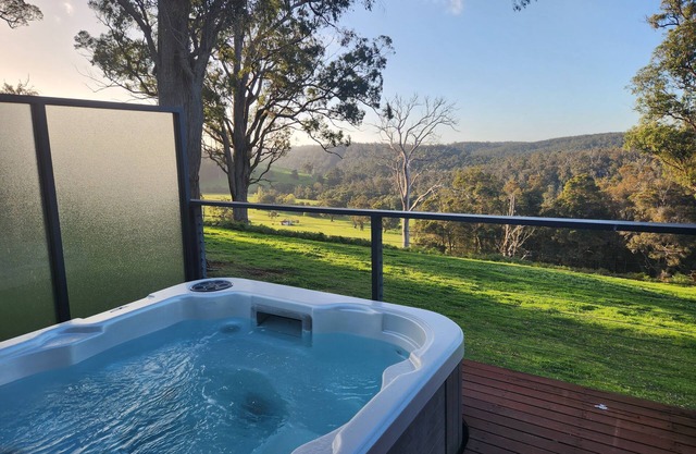 Scarlet Woods Chalets