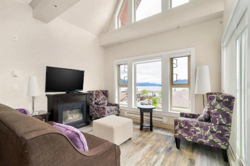 Scenic 3BR unit in Harrison
