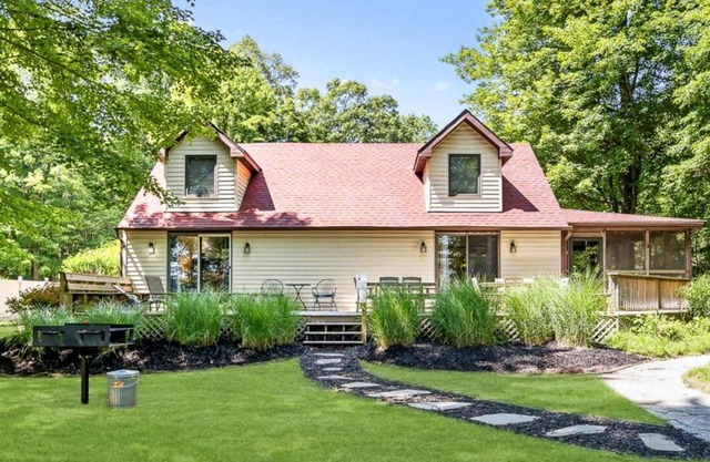 ACTUALIZADO * Upper Scott Lake Retreat-Pvt Beach / Dock-S. Haven / Saugatuck * LIBRO 2019 *
