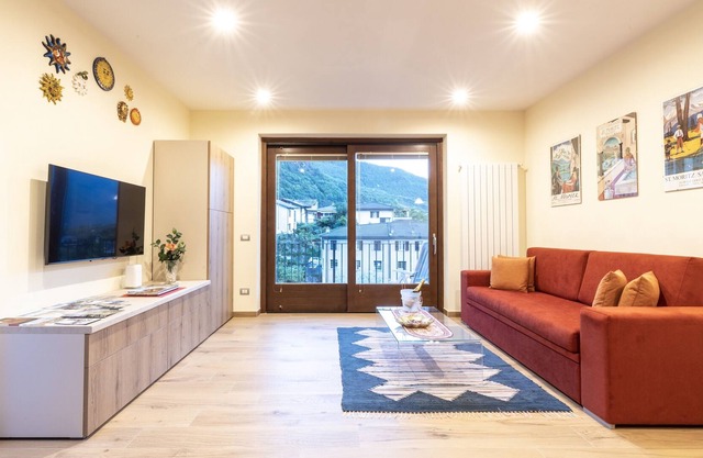 Scenic apartment next to the town center.