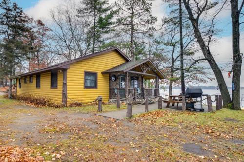 Scenic Cabin with Private Beach in Crosslake!