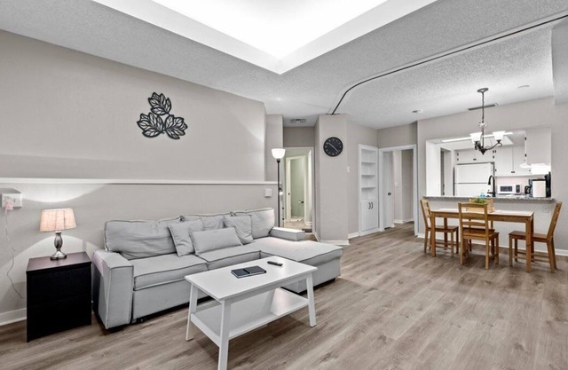 Scenic & Peaceful Condo + Quiet & Safe Gated Community😎Great For Work OR Play😎