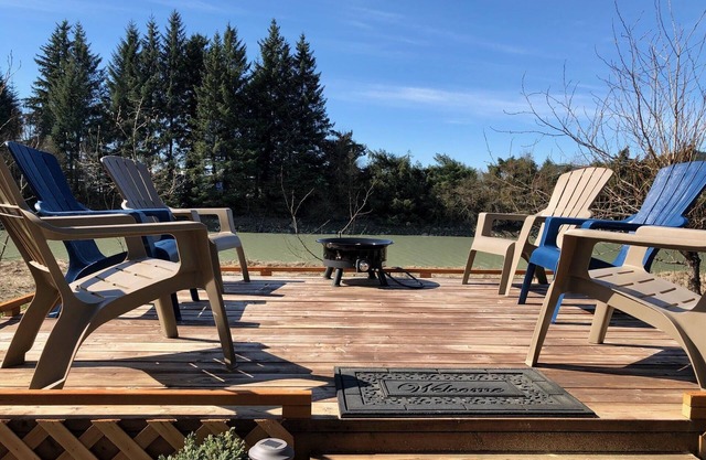 Scenic Riverfront Retreat - ¡Un entusiasta de las actividades al aire libre y la vida silvestre!