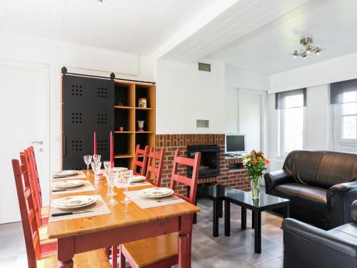Scenic Stay in Vencimont, cleaning included