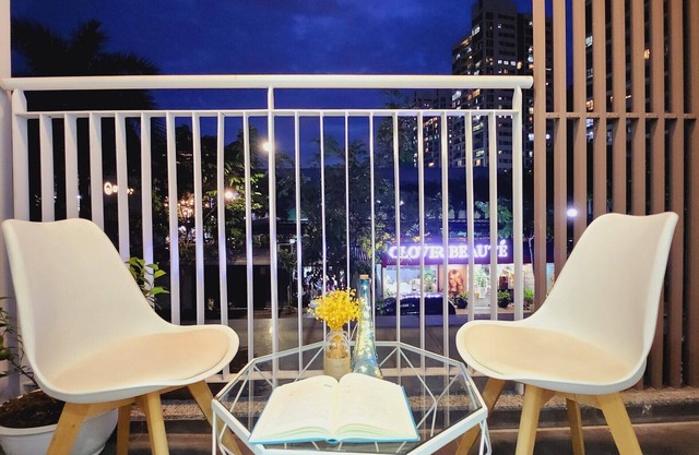 Scenic Valley Suite